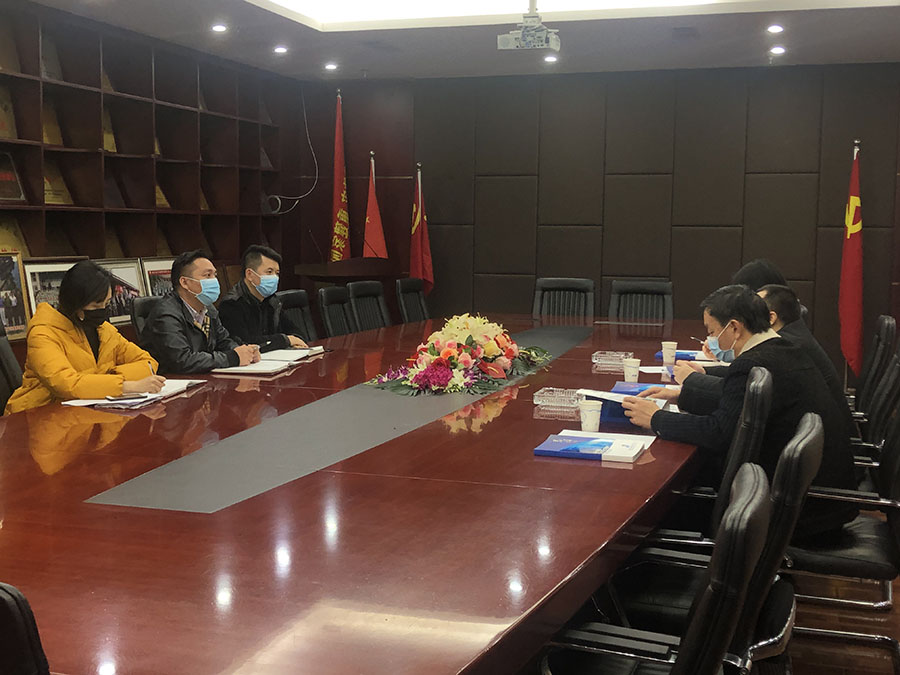 金牛区统战部领导亲临四川葡萄新京建设集团视察指导疫情防控和复工复产工作BB